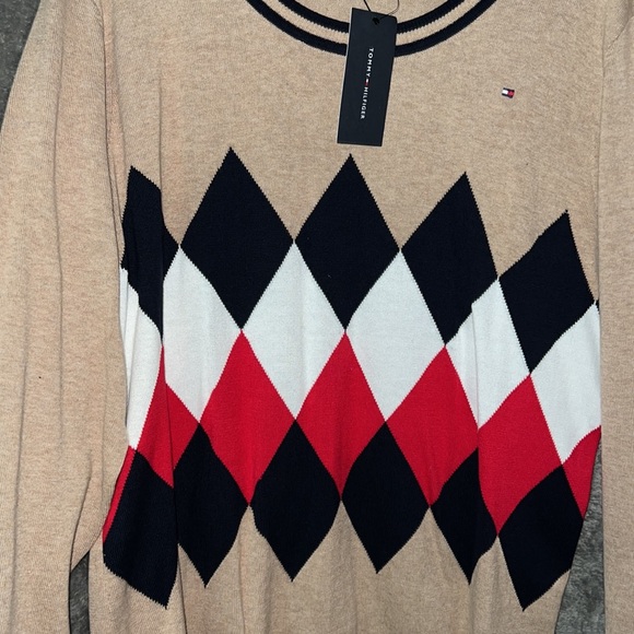 Tommy Hilfiger Top - Picture 2 of 7